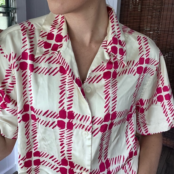 Silk button down - Picture 4 of 4